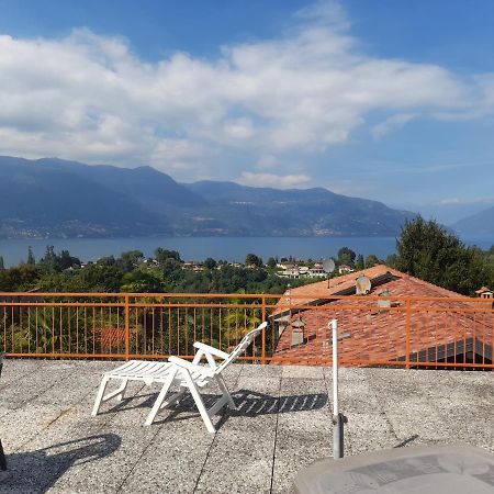 Bed and Breakfast Nonna Anita Castelveccana Exterior foto
