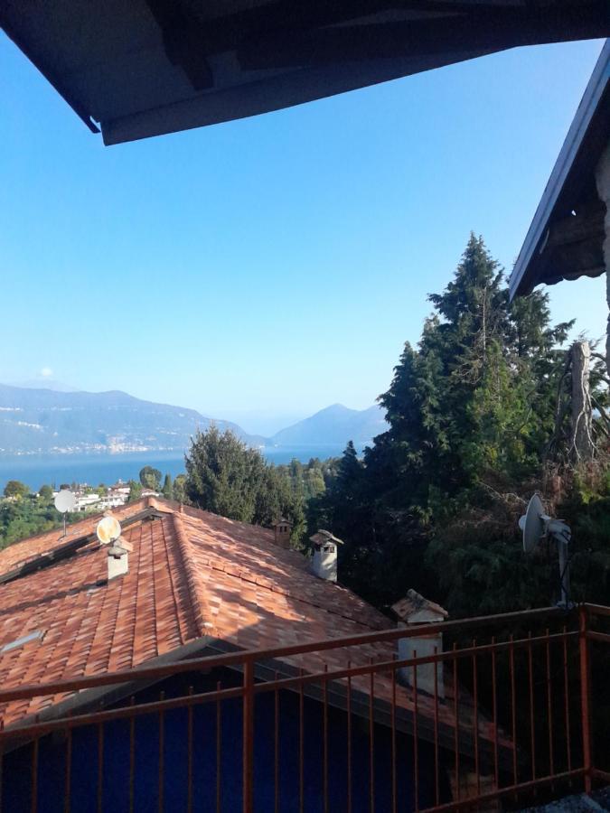 Bed and Breakfast Nonna Anita Castelveccana Exterior foto