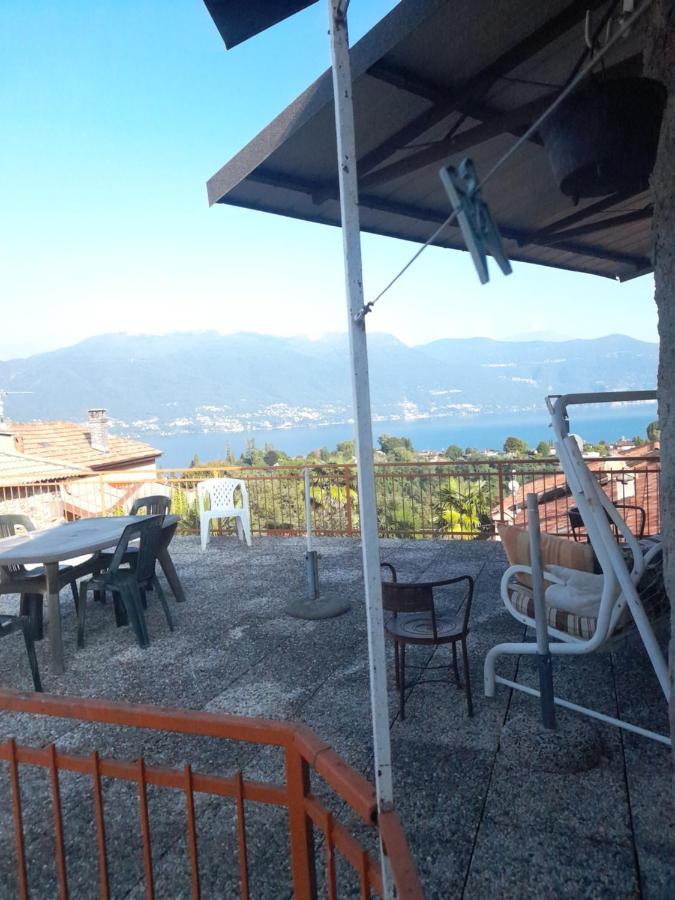 Bed and Breakfast Nonna Anita Castelveccana Exterior foto